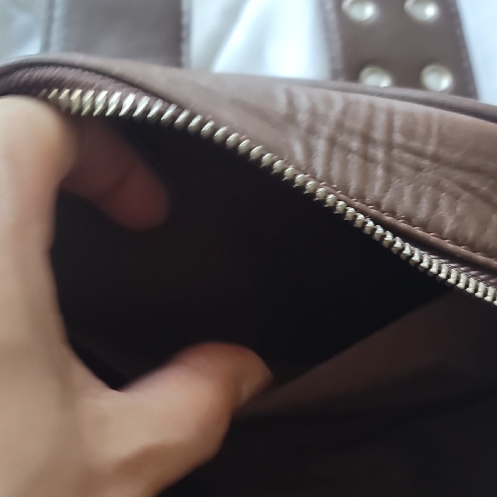 Free Peopel Small Bowling Bag - Picture 4 of 11